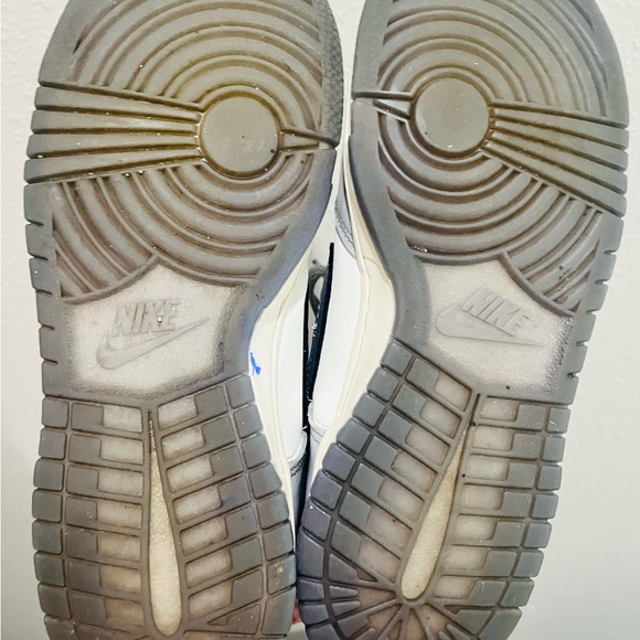 Grey & White Big Boys Size 6 Nike Dunk Lows - Excellent used condition! - Picture 4 of 5
